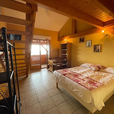 Auberge La Ferme De Ferrières Annecy Esterno foto
